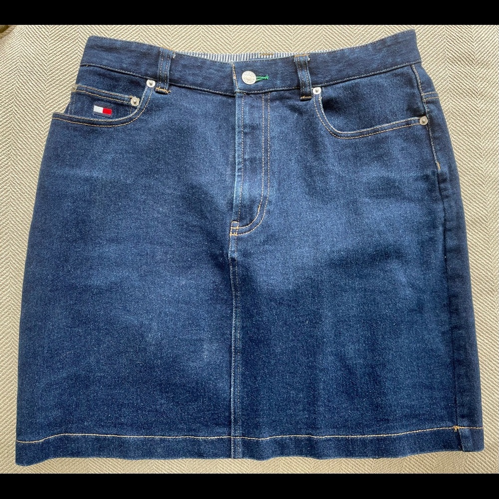 Denim Skirt Vintage Tommy Hilfiger Size12/32” Beautiful condition